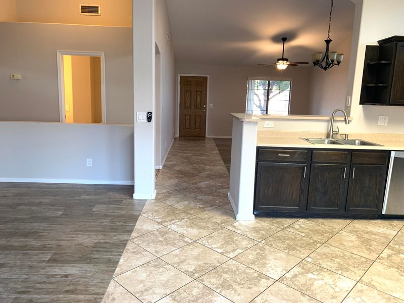 2351 E Nunneley Ct, Gilbert, AZ 85296