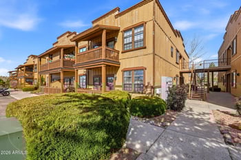 2351 Quarter Horse Trl #134, Overgaard, AZ 85933