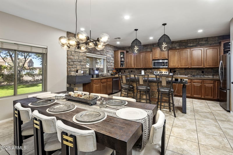 23522 121st Ave, Sun City, AZ 85373