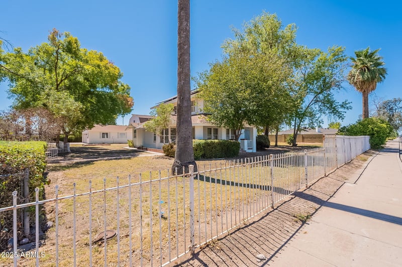 2353 Brown Rd, Mesa, AZ 85213
