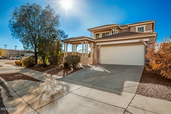 2353 E Bowker St, Phoenix, AZ 85040