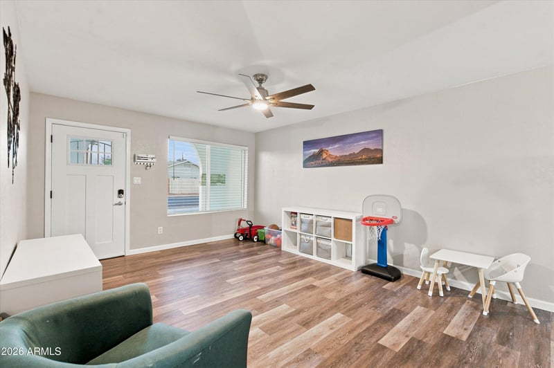 2353 E Hampton Ave, Mesa, AZ 85204