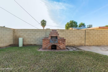 2353 Lupine Ave, Phoenix, AZ 85029