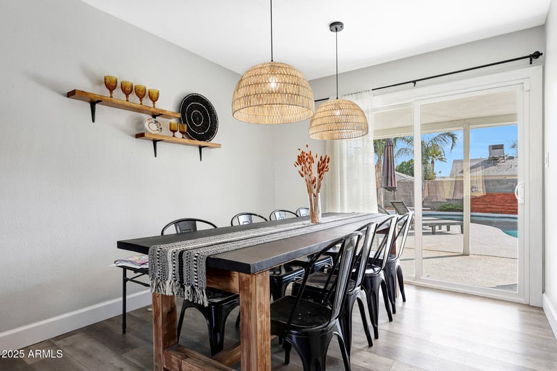 2353 Tierra Buena Ln, Phoenix, AZ 85023