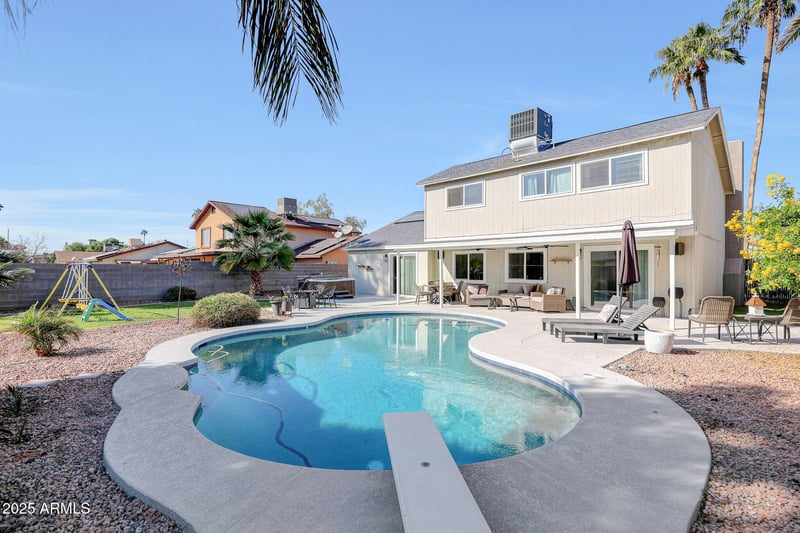 2353 Tierra Buena Ln, Phoenix, AZ 85023