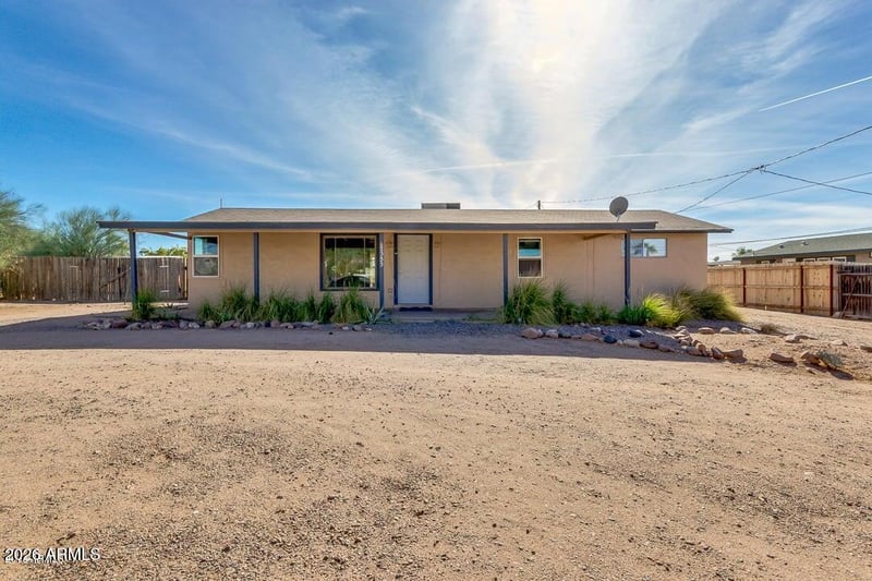 2353 W Ohio St, Apache Junction, AZ 85120