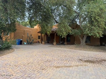 23530 65th Ave, Glendale, AZ 85310