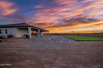 23532 Jomax Rd, Wittmann, AZ 85361