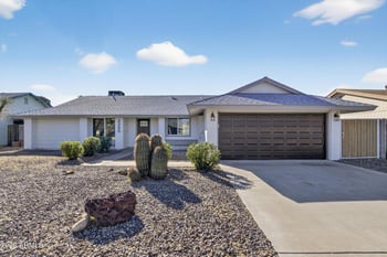 2355 Waltann Ln, Phoenix, AZ 85023