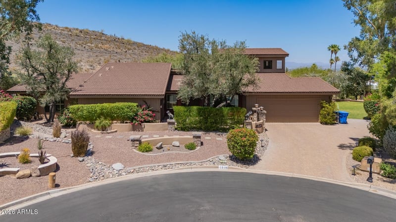 2356 E Cheryl Dr, Phoenix, AZ 85028