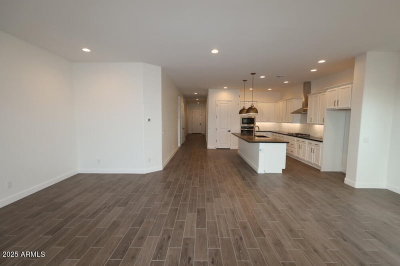 2357 Amfissa Dr, San Tan Valley, AZ 85140