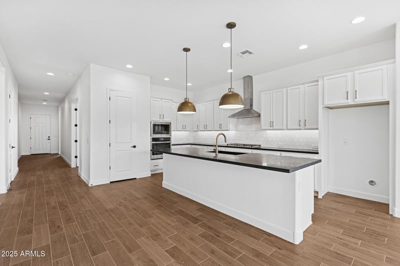 2357 Amfissa Dr, San Tan Valley, AZ 85140