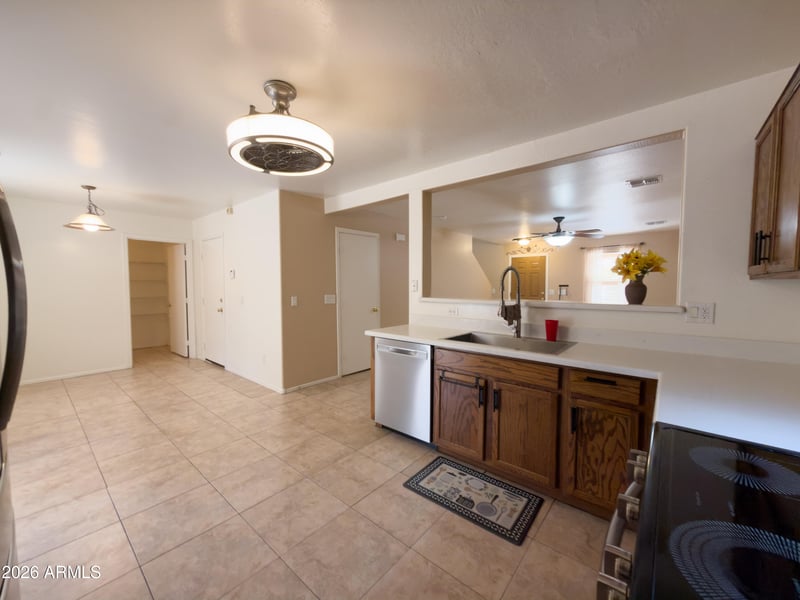 2357 E Meadow Creek Way, San Tan Valley, AZ 85140