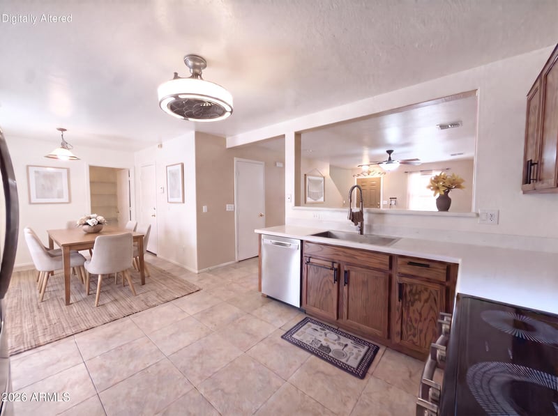 2357 E Meadow Creek Way, San Tan Valley, AZ 85140