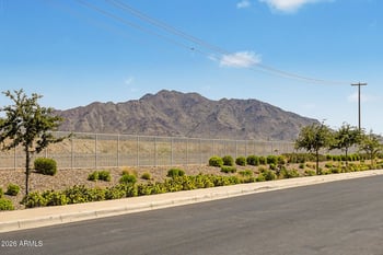 2358 Ridgewood Ln, Gilbert, AZ 85298