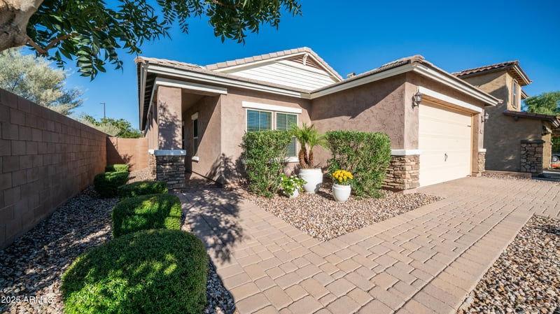 2358 Runaway Bay Pl, Gilbert, AZ 85298