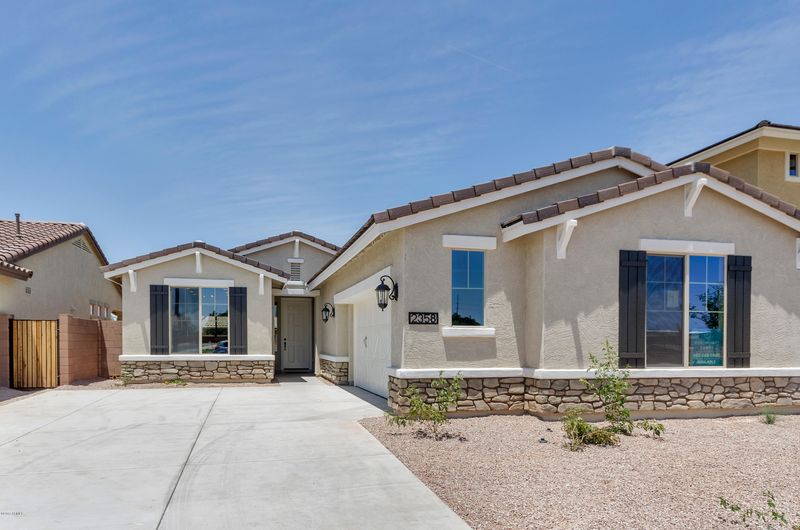 2358 S Minneola Ln, Gilbert, AZ 85295