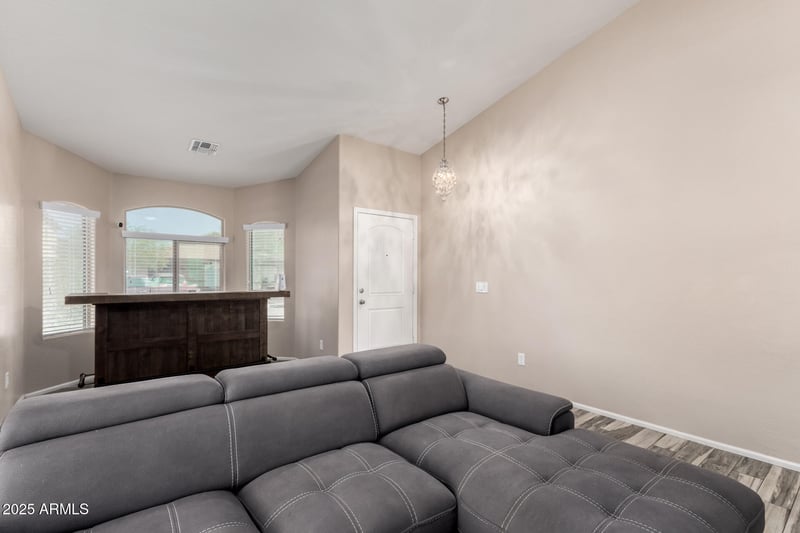 23589 Mobile Ln, Buckeye, AZ 85326
