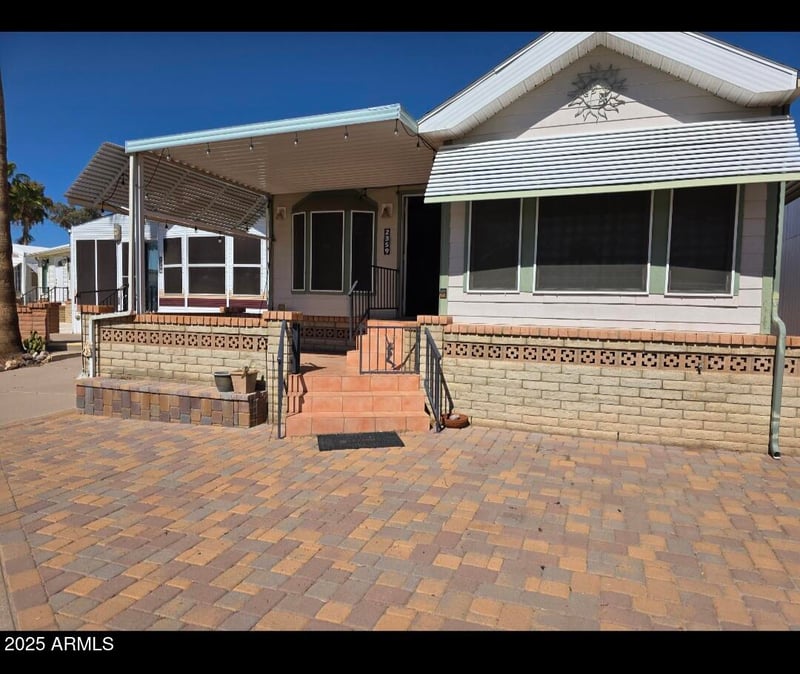 2359 Pomo Ave, Apache Junction, AZ 85119