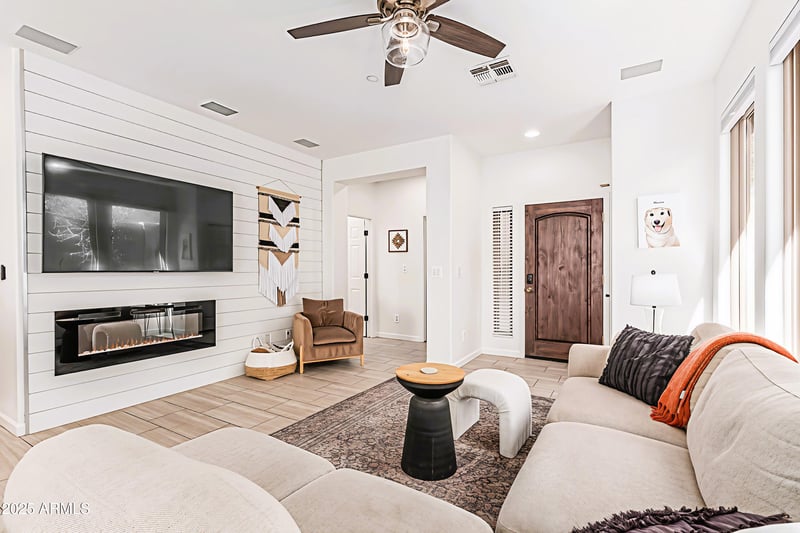 2359 W Muirfield Dr, Anthem, AZ 85086