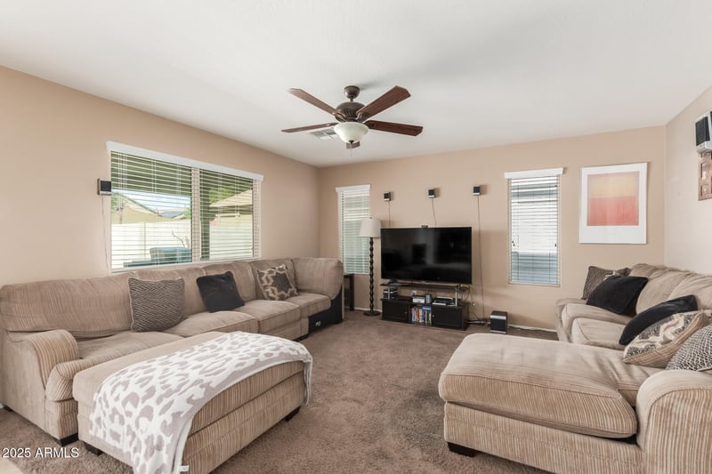 23596 Mobile Ln, Buckeye, AZ 85326