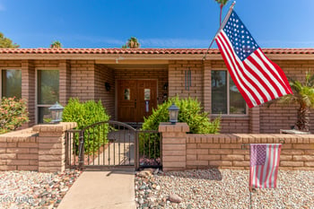 236 W Country Gables Dr, Phoenix, AZ 85023