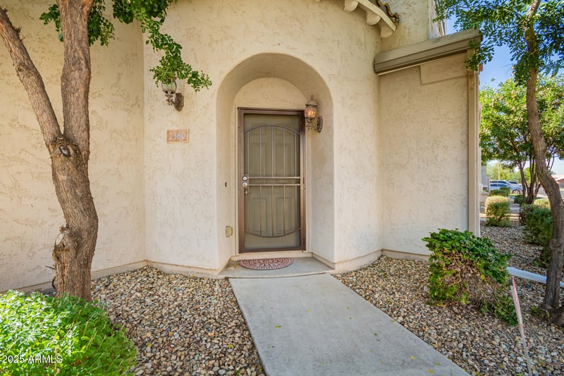 2360 84th Dr, Phoenix, AZ 85037