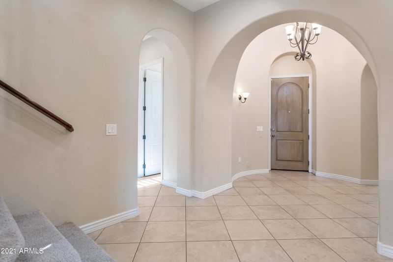 2360 E Azalea Dr, Chandler, AZ 85286