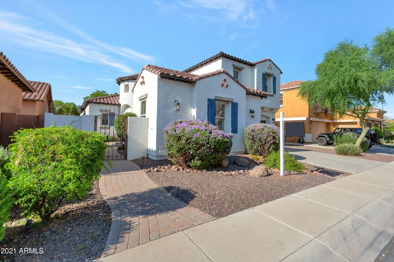 2360 E Azalea Dr, Chandler, AZ 85286