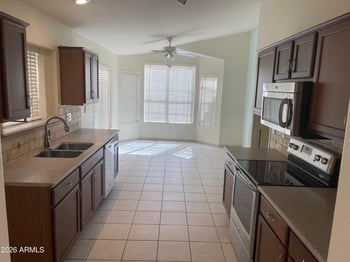 2360 S Apache Dr, Chandler, AZ 85286