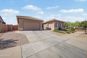 23602 167th Ln, Surprise, AZ 85387