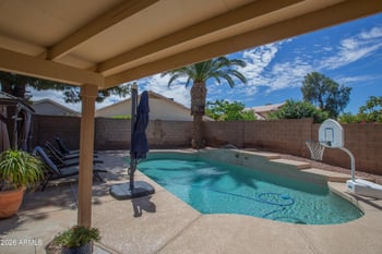 23609 N 43rd Dr, Glendale, AZ 85310