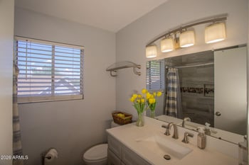 23609 N 43rd Dr, Glendale, AZ 85310