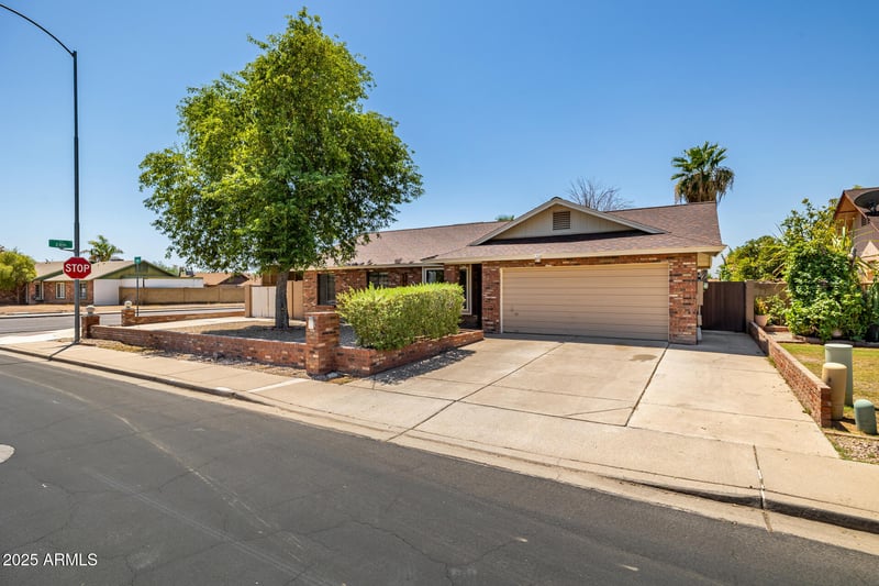 2361 Capri Ave, Mesa, AZ 85204