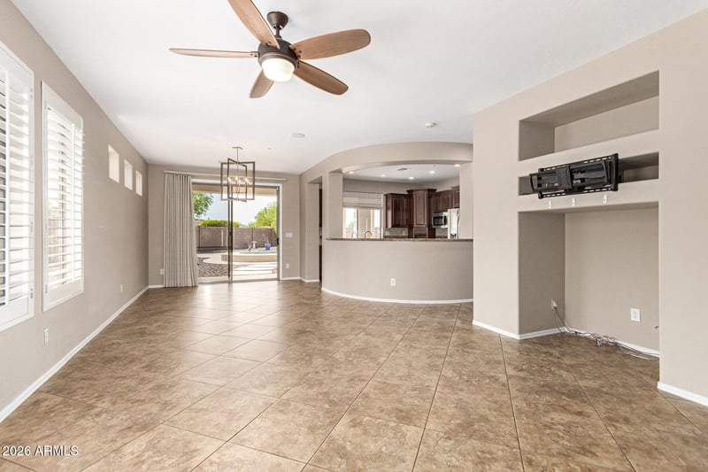 2361 Turtle Hill Ct, Anthem, AZ 85086