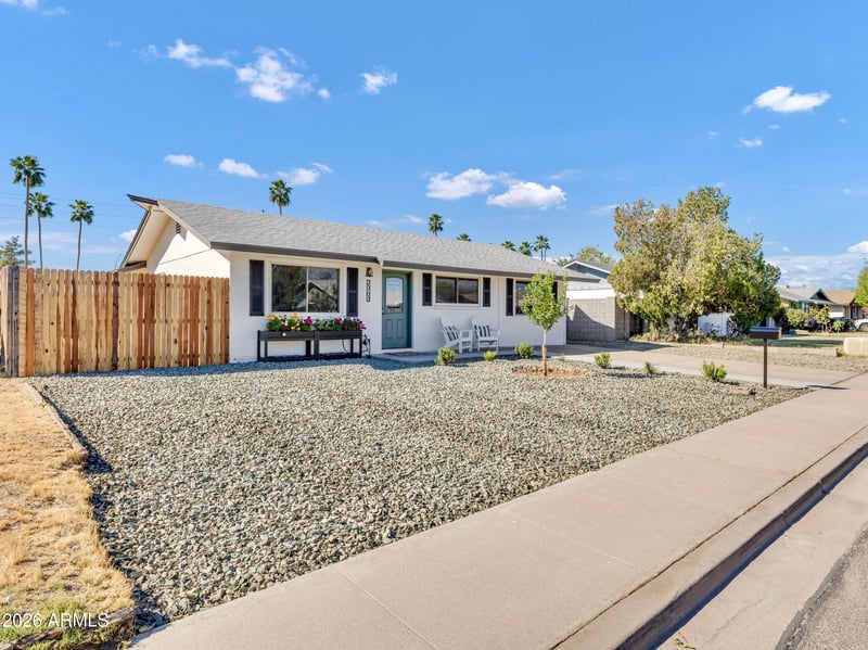 2363 E Caballero St, Mesa, AZ 85213