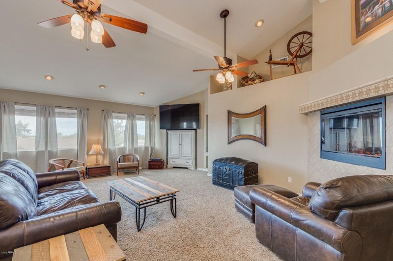 2363 N Valley Dr, Apache Junction, AZ 85120