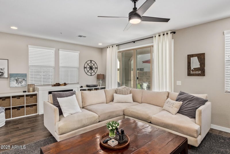 2363 Whisper Rock Trl, Phoenix, AZ 85085
