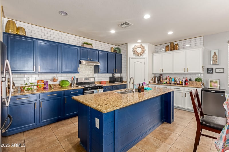 23644 209th Pl, Queen Creek, AZ 85142