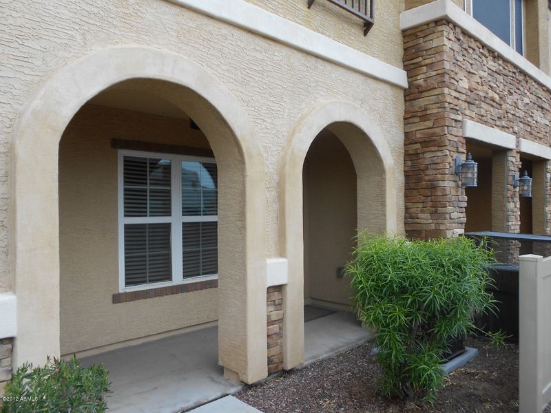 2365 E Huntington Dr, Phoenix, AZ 85040