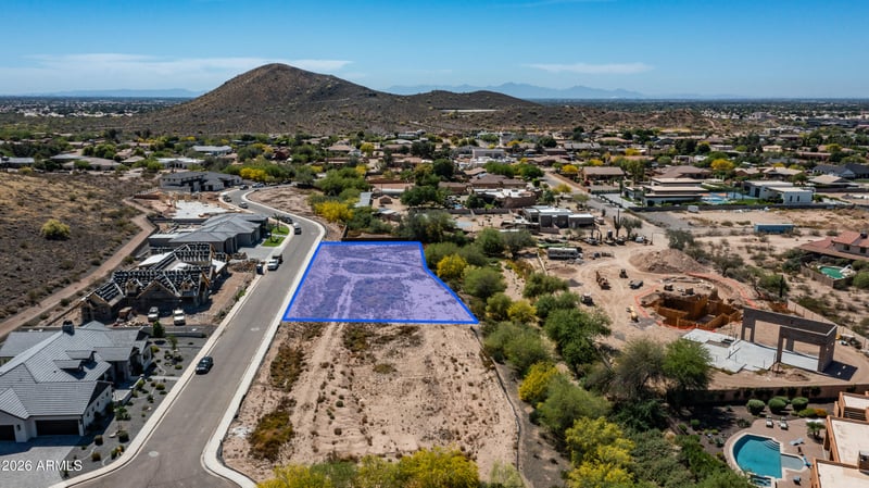 23650 63rd Dr #9, Glendale, AZ 85310