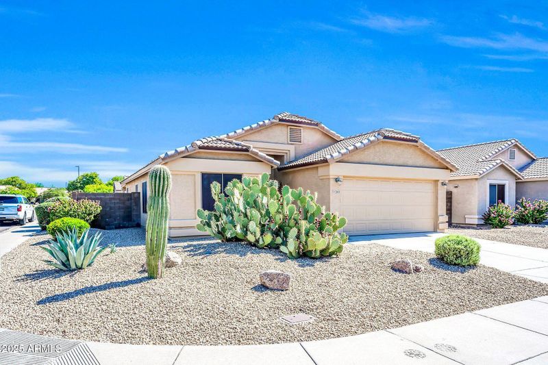 23651 N 22nd Way, Phoenix, AZ 85024