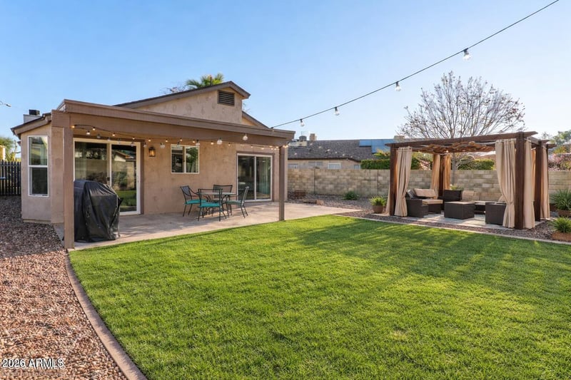 23658 N 36th Dr, Glendale, AZ 85310