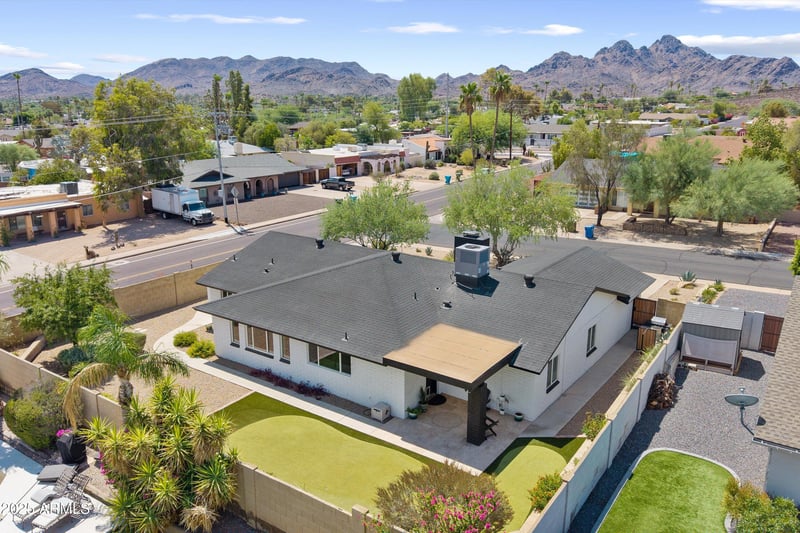 2366 Becker Ln, Phoenix, AZ 85028