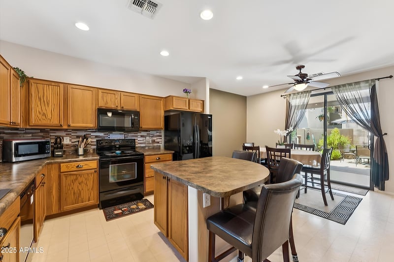 2366 Sleepy Ranch Rd, Phoenix, AZ 85085