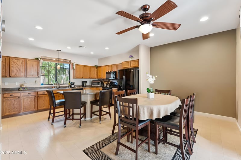 2366 Sleepy Ranch Rd, Phoenix, AZ 85085