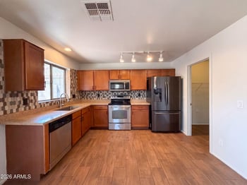 23669 W Parkway Dr, Buckeye, AZ 85326