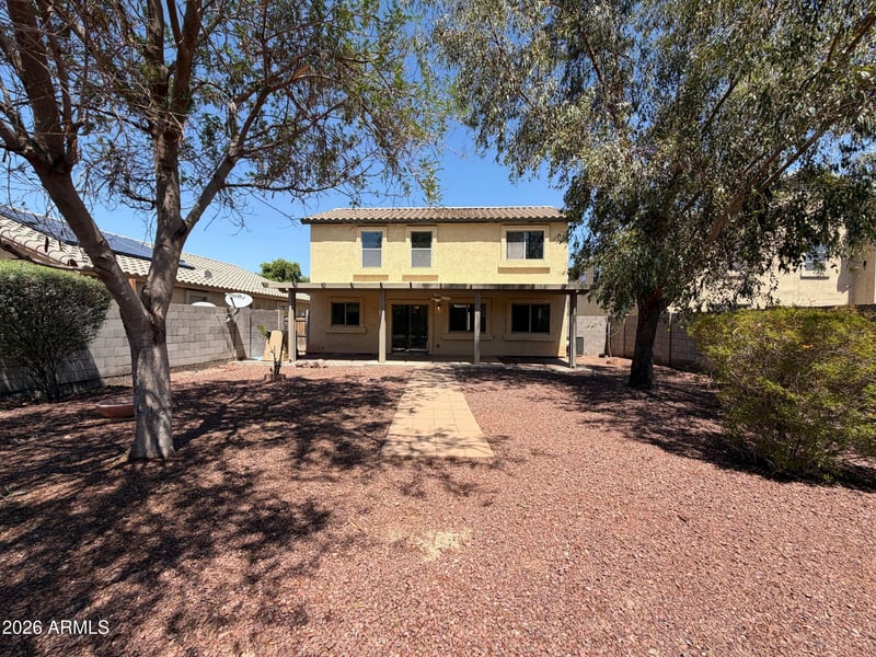 23669 W Parkway Dr, Buckeye, AZ 85326