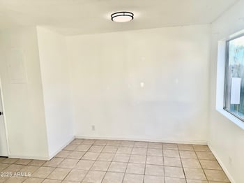 2367 Hazelwood St #64, Phoenix, AZ 85015