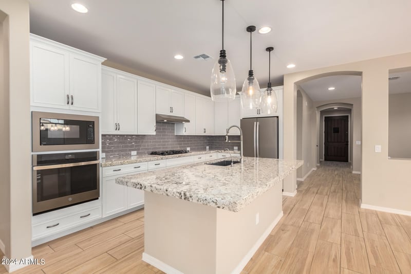 23670 160th Ct, Surprise, AZ 85387